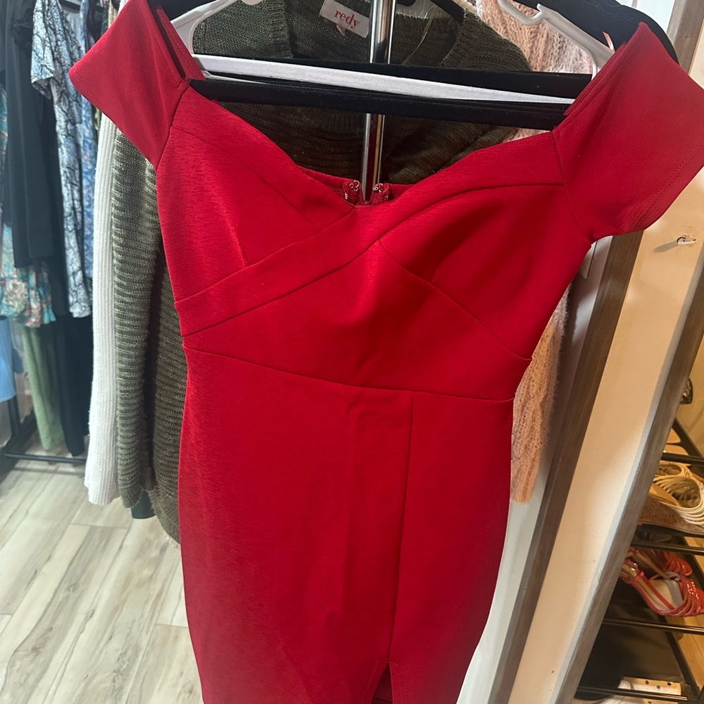 Windsor Strapless Red Dress
